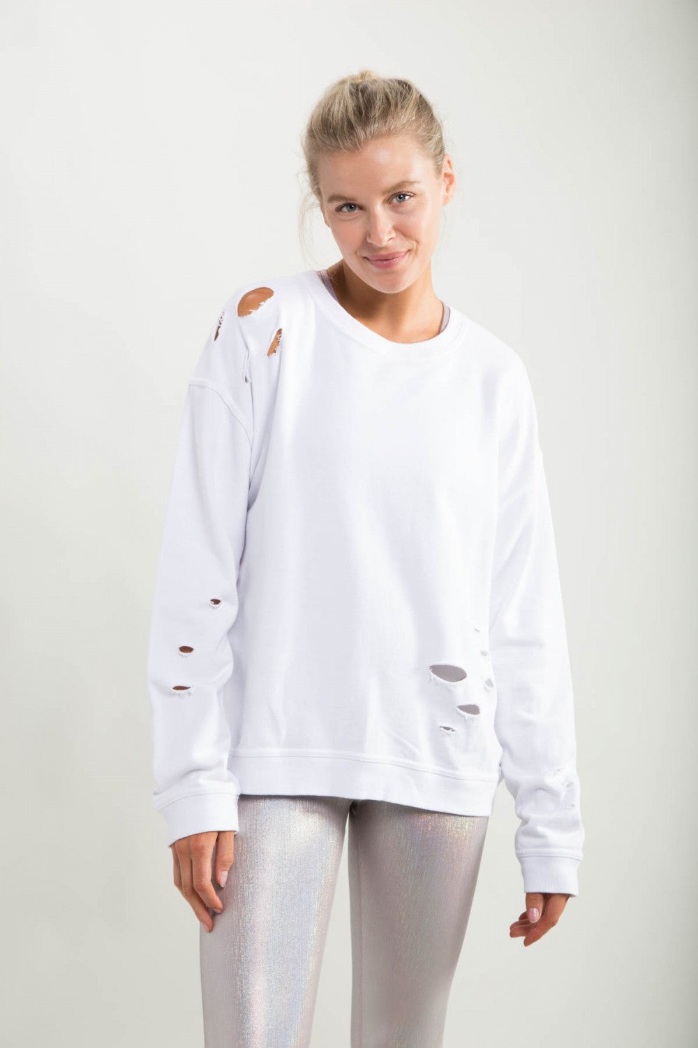 DISTRESSED LONG SLEEVE PULLOVER TOP
